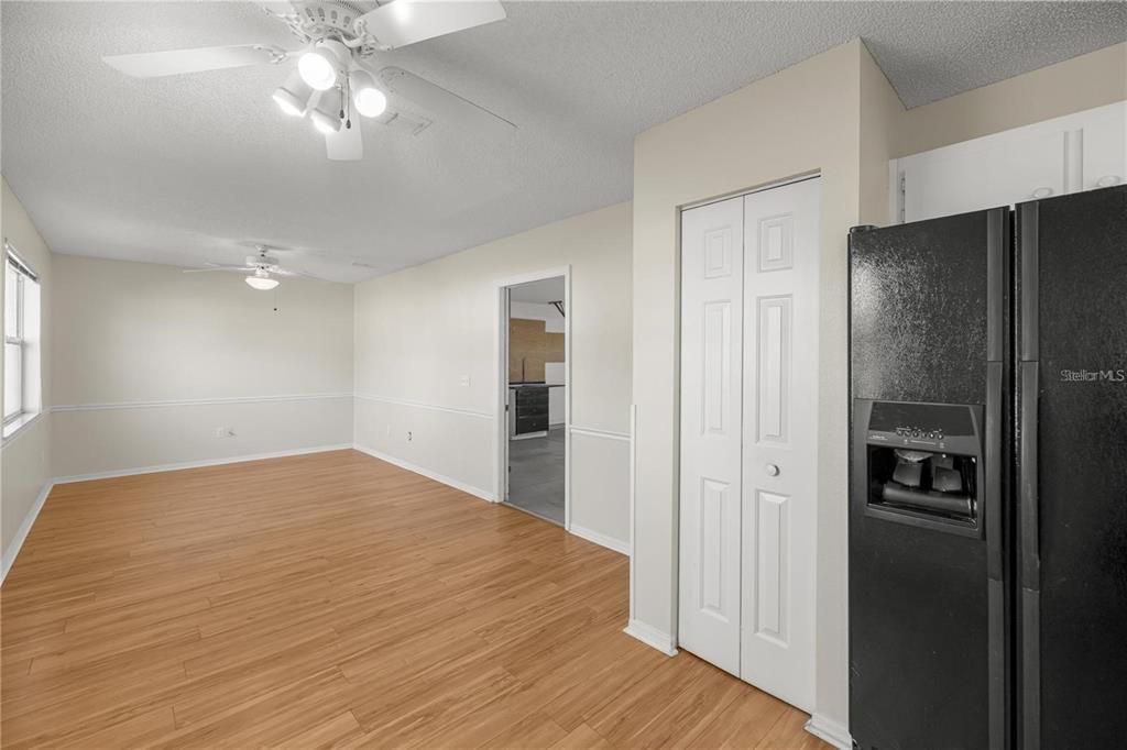 For Rent: $1,500 (2 beds, 2 baths, 1420 Square Feet)