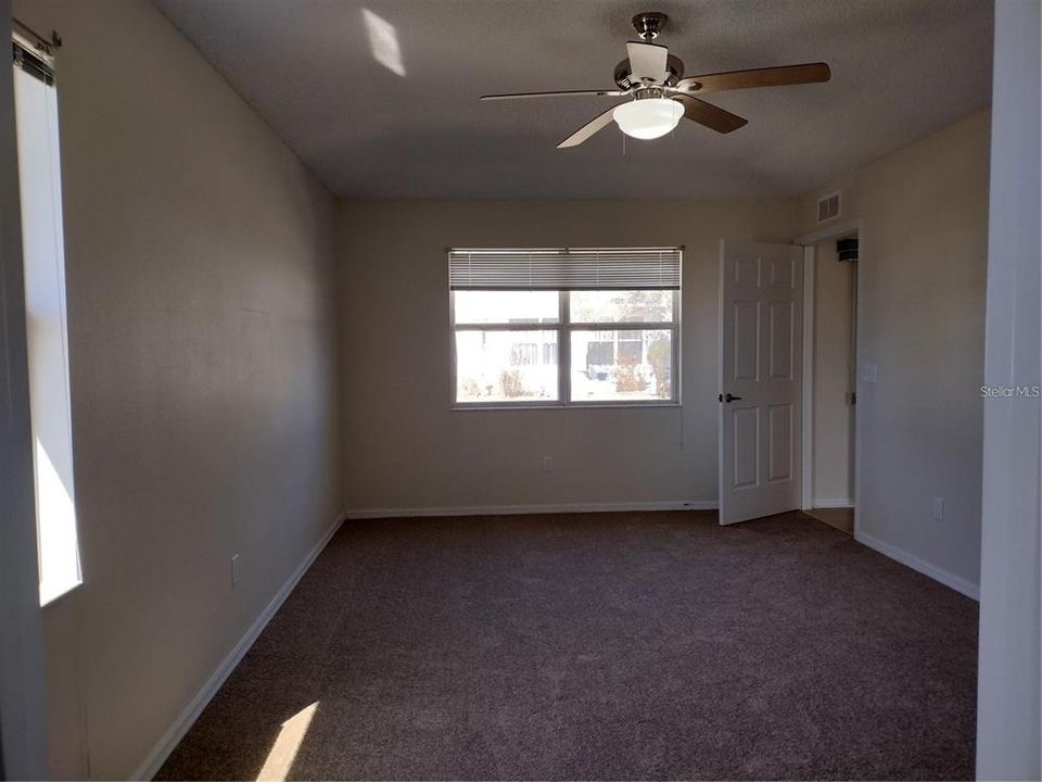 For Rent: $1,500 (2 beds, 2 baths, 1420 Square Feet)