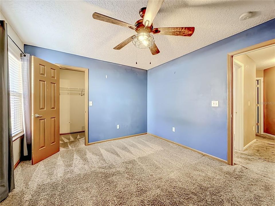 For Sale: $350,000 (4 beds, 2 baths, 2331 Square Feet)