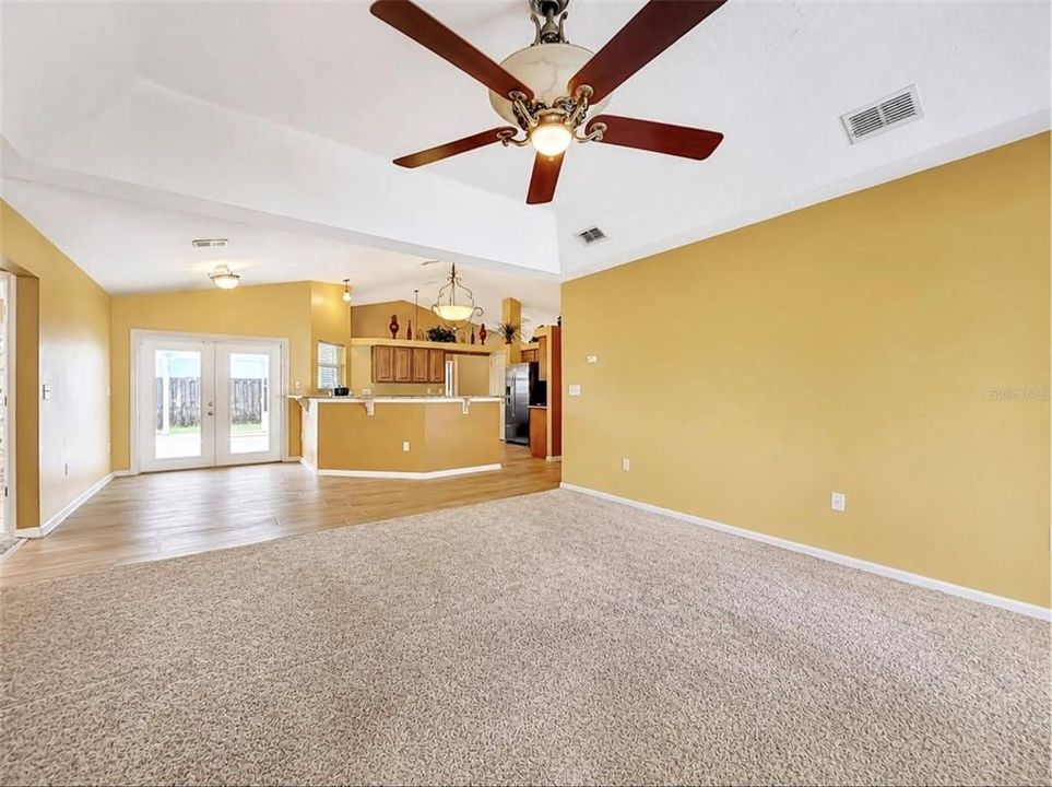 For Sale: $350,000 (4 beds, 2 baths, 2331 Square Feet)