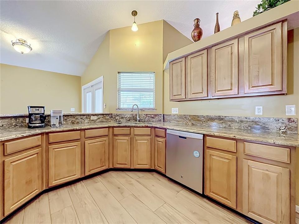 For Sale: $350,000 (4 beds, 2 baths, 2331 Square Feet)