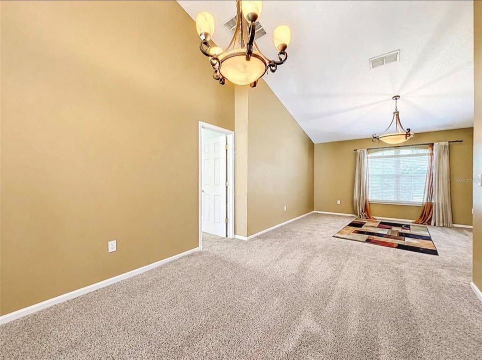 For Sale: $350,000 (4 beds, 2 baths, 2331 Square Feet)