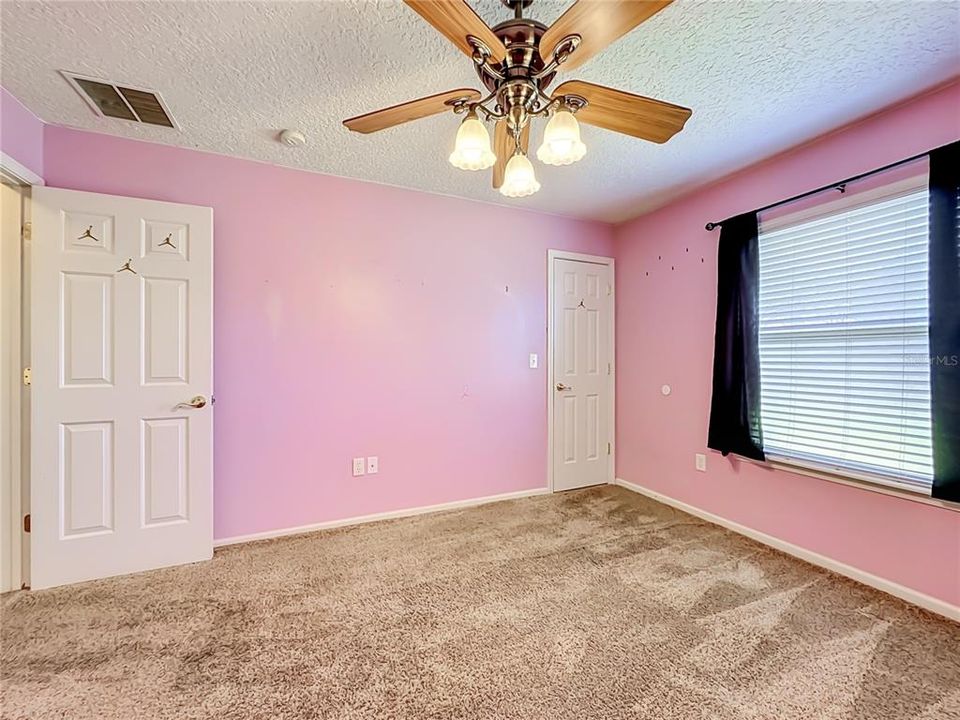For Sale: $350,000 (4 beds, 2 baths, 2331 Square Feet)