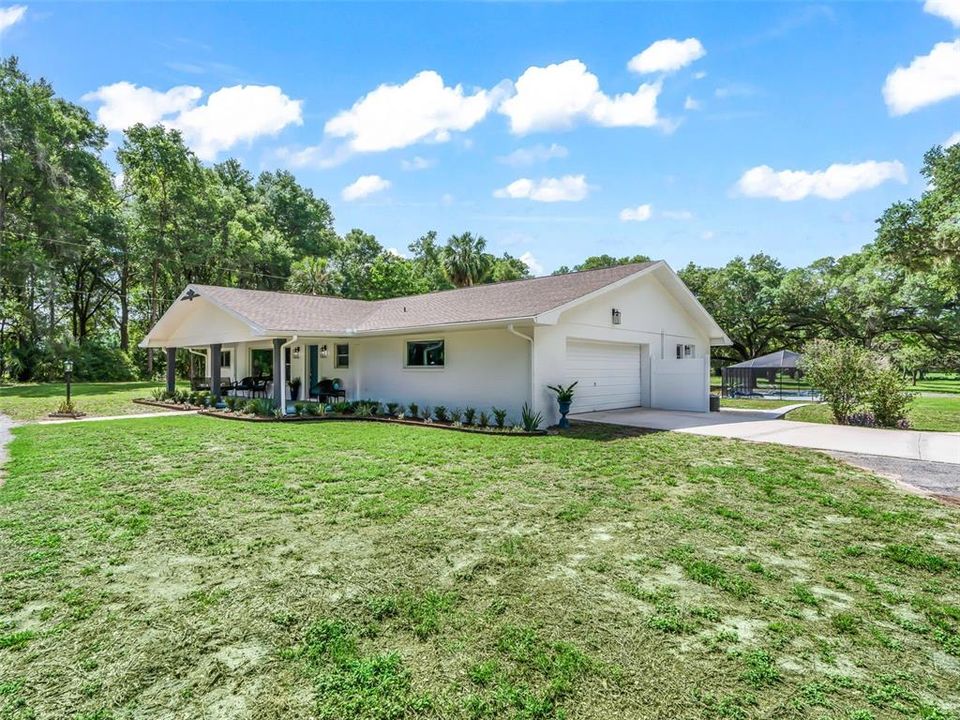 For Sale: $1,325,000 (3 beds, 2 baths, 2167 Square Feet)