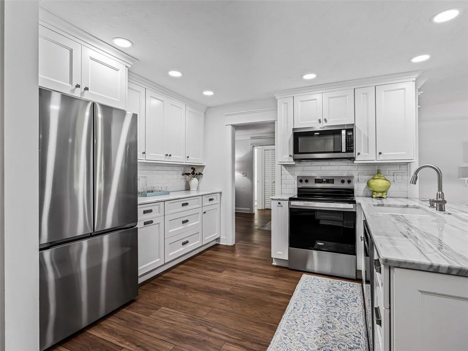For Sale: $1,325,000 (3 beds, 2 baths, 2167 Square Feet)
