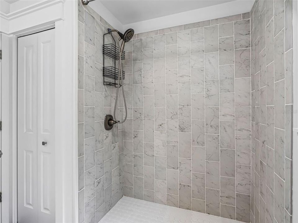 For Sale: $1,325,000 (3 beds, 2 baths, 2167 Square Feet)