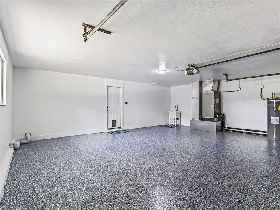 For Sale: $1,325,000 (3 beds, 2 baths, 2167 Square Feet)