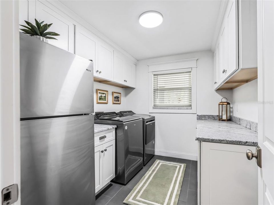 For Sale: $1,325,000 (3 beds, 2 baths, 2167 Square Feet)