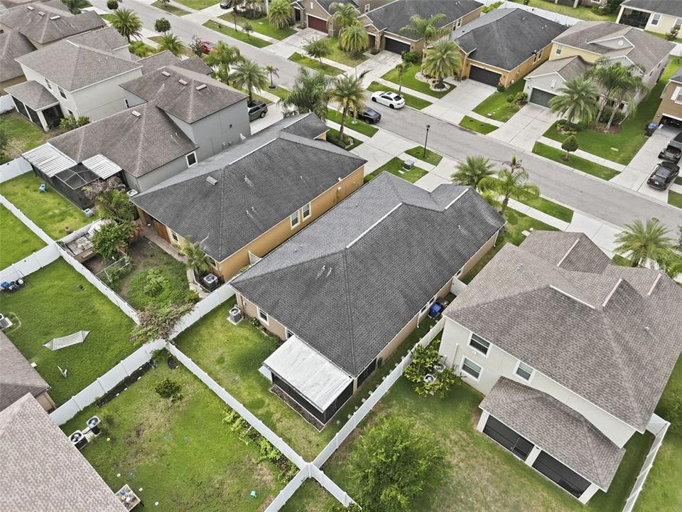 For Sale: $399,900 (4 beds, 3 baths, 2076 Square Feet)