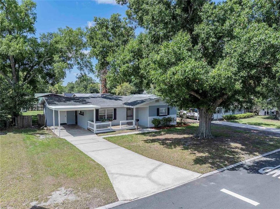 For Sale: $265,900 (3 beds, 1 baths, 1133 Square Feet)