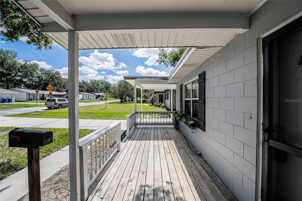 For Sale: $265,900 (3 beds, 1 baths, 1133 Square Feet)