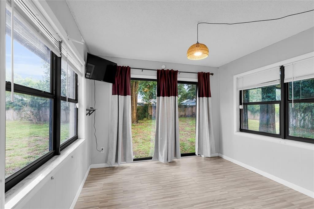 En Venta: $190,000 (3 camas, 1 baños, 1275 Pies cuadrados)