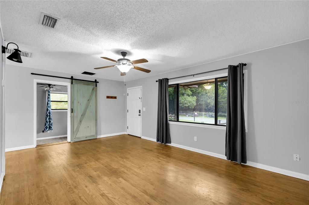 En Venta: $190,000 (3 camas, 1 baños, 1275 Pies cuadrados)