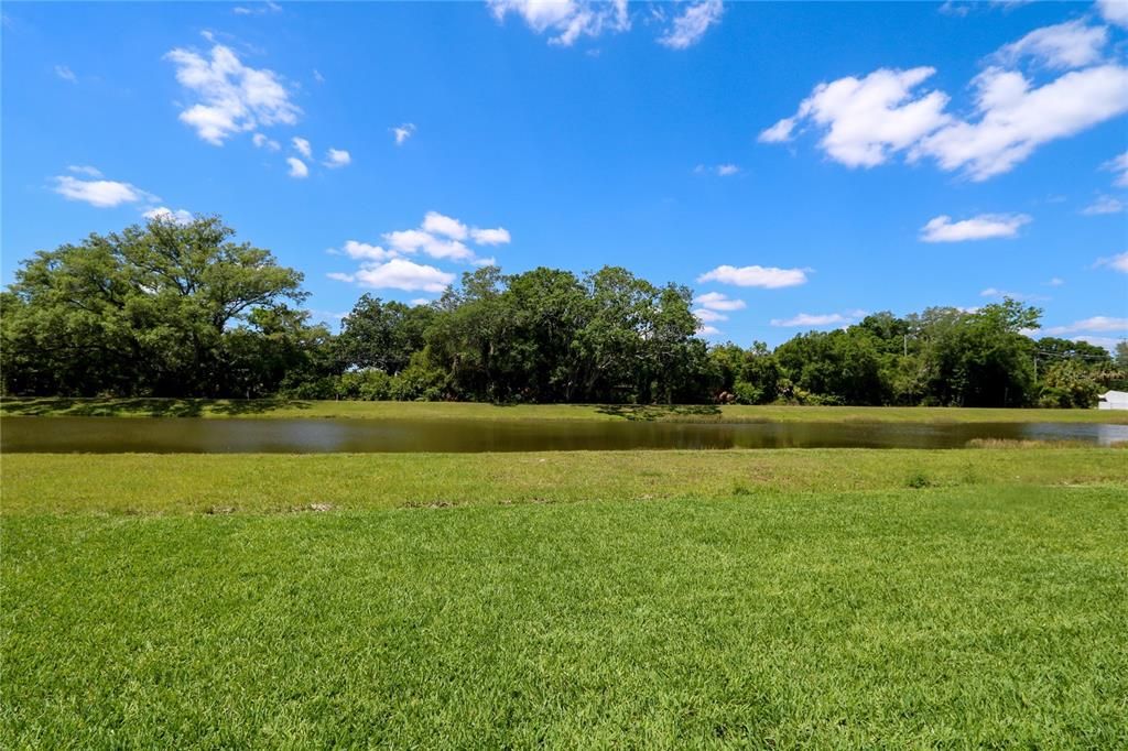 For Sale: $380,000 (4 beds, 2 baths, 1936 Square Feet)
