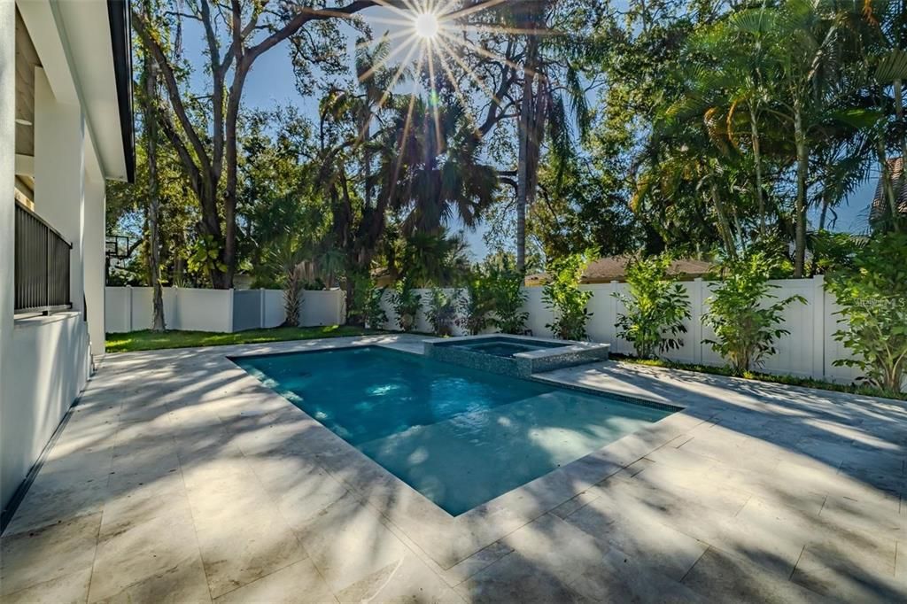 For Sale: $2,249,000 (5 beds, 4 baths, 4152 Square Feet)