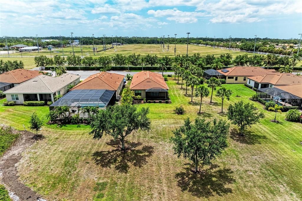 For Sale: $469,000 (2 beds, 2 baths, 1908 Square Feet)
