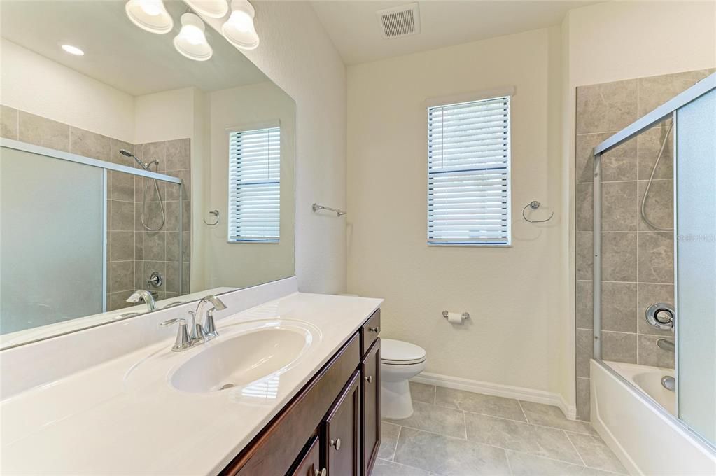 For Sale: $469,000 (2 beds, 2 baths, 1908 Square Feet)