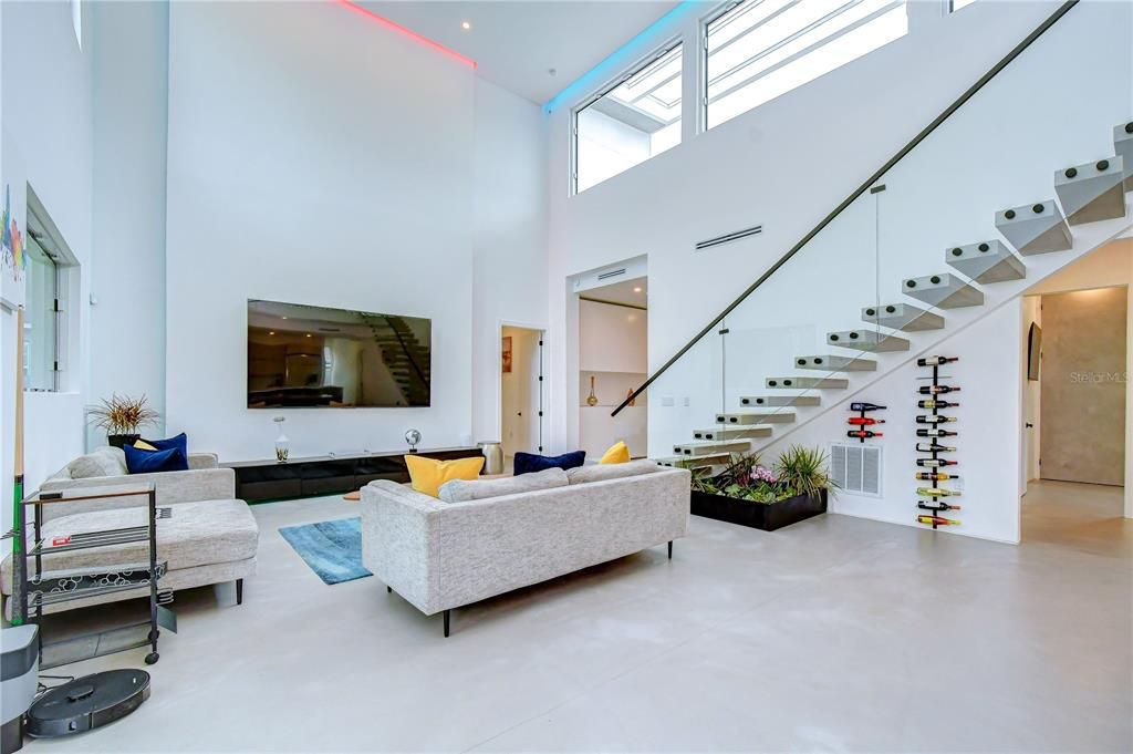 En Venta: $880,000 (4 camas, 3 baños, 3014 Pies cuadrados)