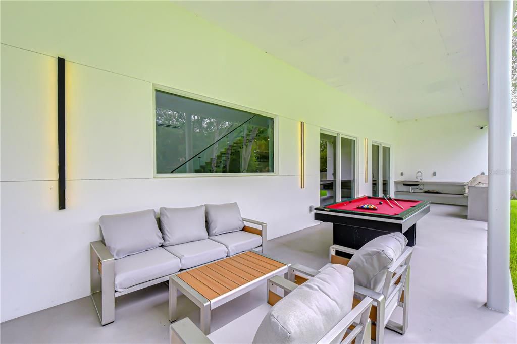 En Venta: $880,000 (4 camas, 3 baños, 3014 Pies cuadrados)