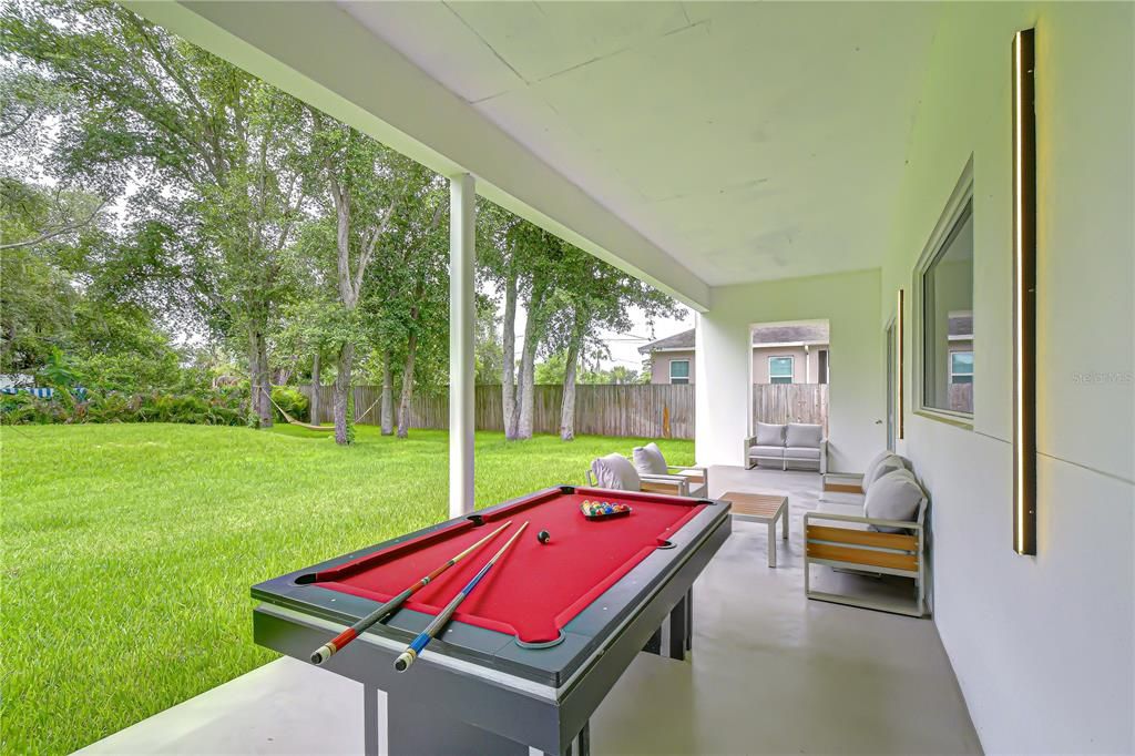En Venta: $880,000 (4 camas, 3 baños, 3014 Pies cuadrados)