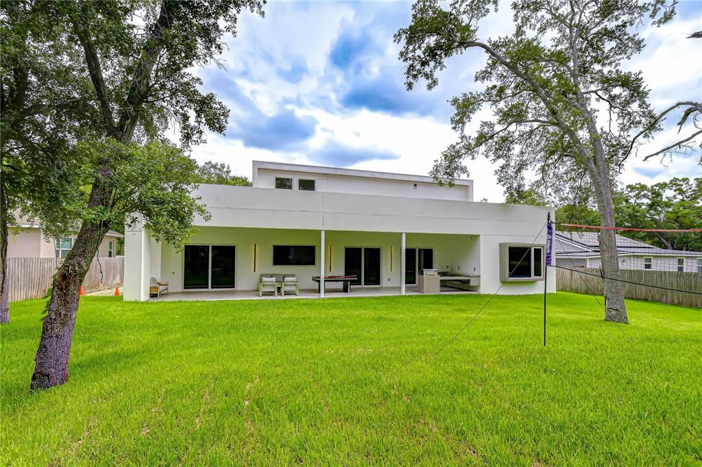 En Venta: $880,000 (4 camas, 3 baños, 3014 Pies cuadrados)