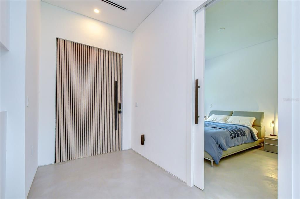 En Venta: $880,000 (4 camas, 3 baños, 3014 Pies cuadrados)