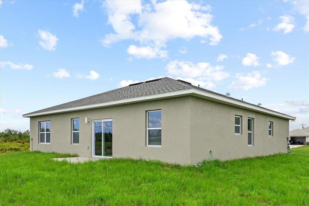 For Rent: $2,290 (4 beds, 3 baths, 1891 Square Feet)