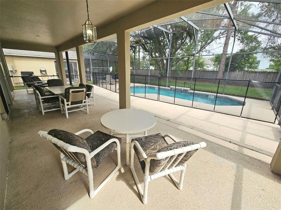 En Venta: $599,900 (7 camas, 4 baños, 2834 Pies cuadrados)