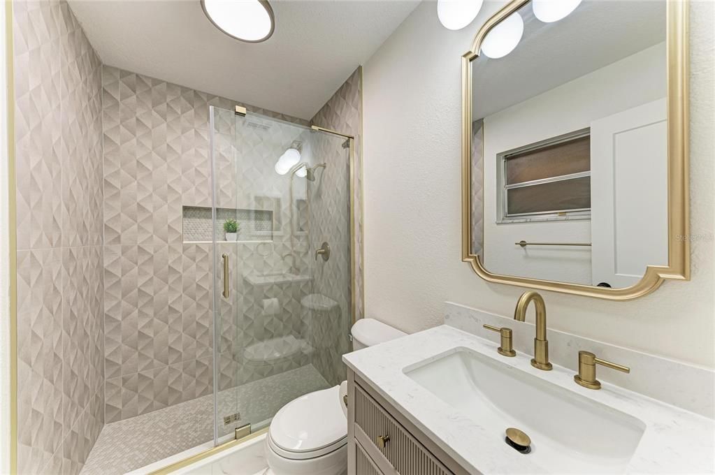 For Sale: $449,000 (3 beds, 2 baths, 1696 Square Feet)