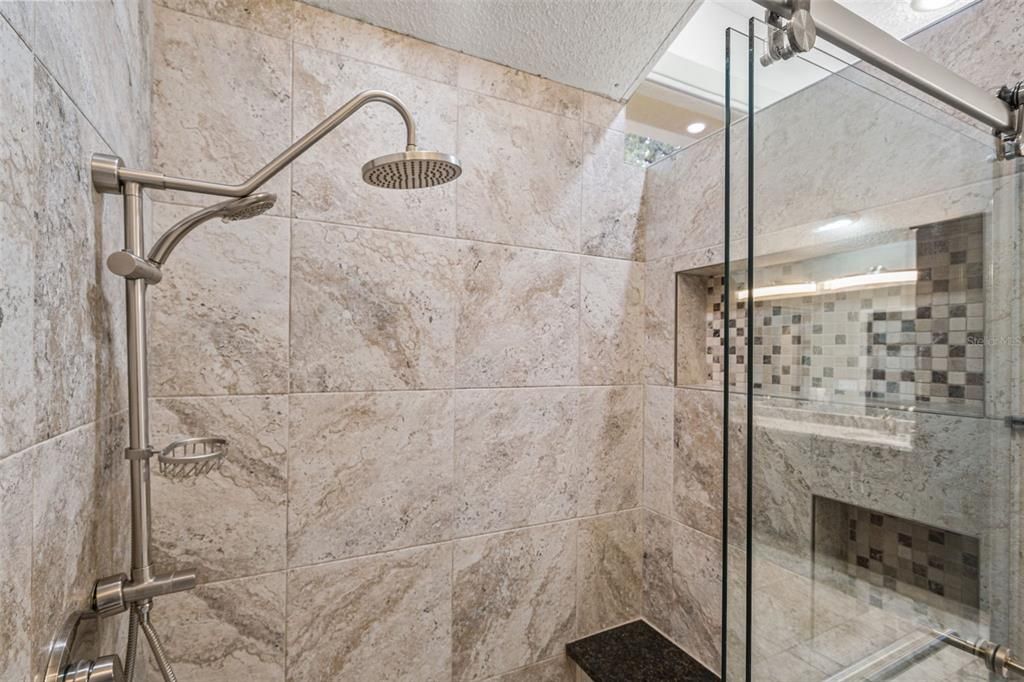 На продажу: $479,900 (3 спален, 2 ванн, 2375 Квадратных фут)