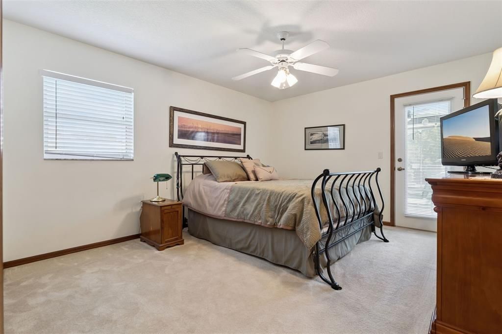 For Sale: $595,900 (3 beds, 2 baths, 2001 Square Feet)