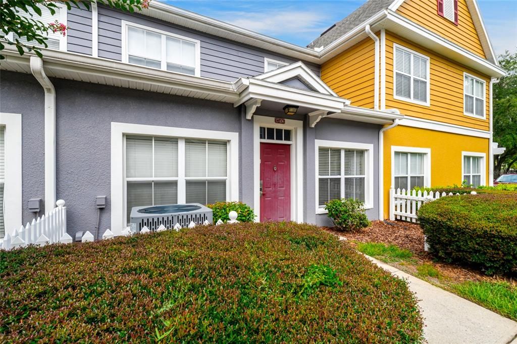 For Sale: $229,500 (3 beds, 2 baths, 1296 Square Feet)