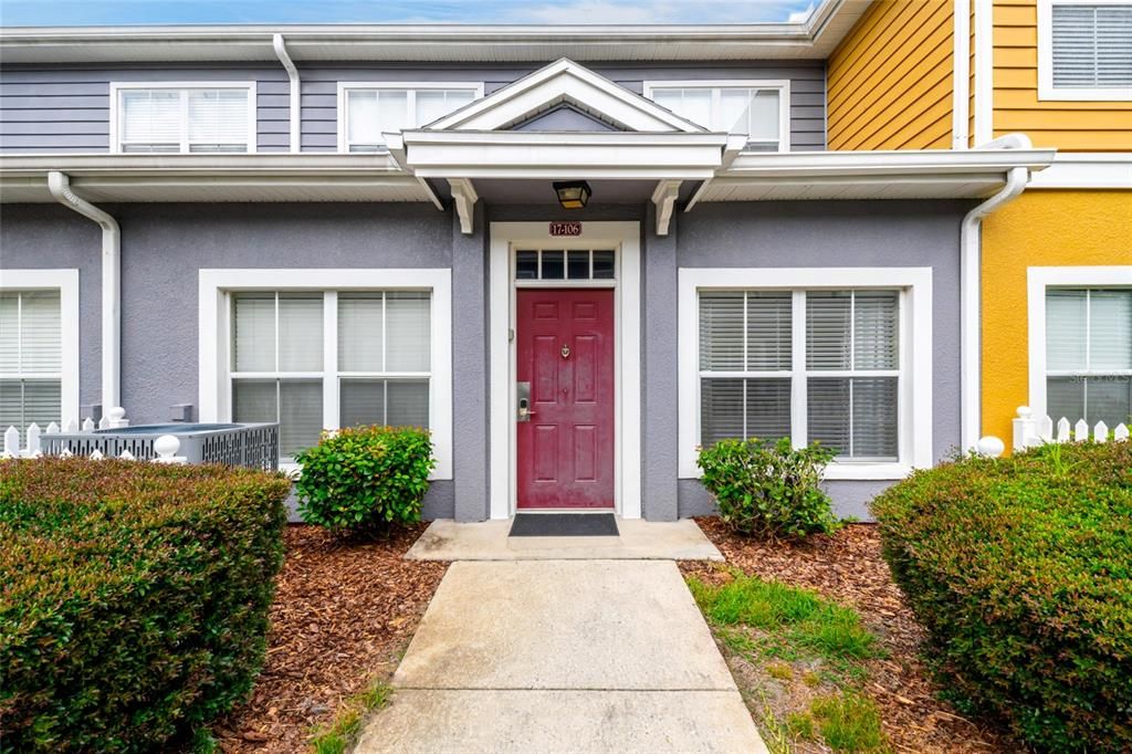 For Sale: $229,500 (3 beds, 2 baths, 1296 Square Feet)