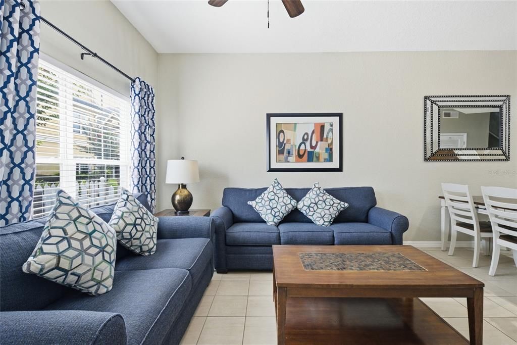 For Sale: $229,500 (3 beds, 2 baths, 1296 Square Feet)