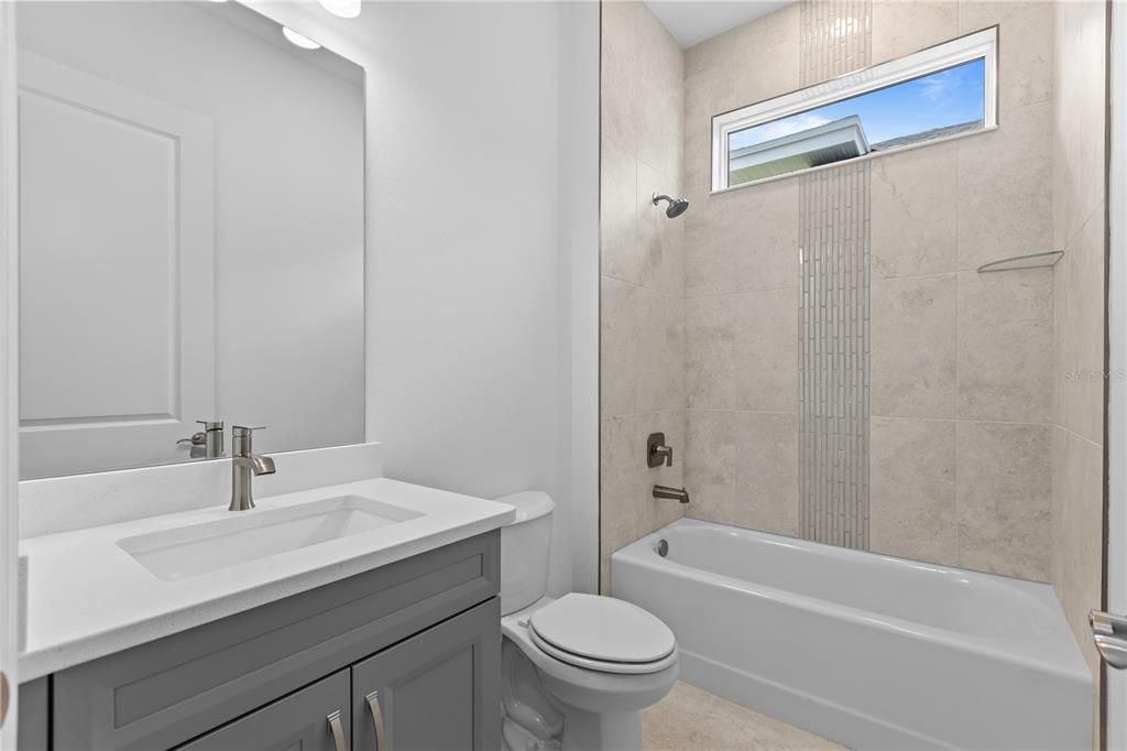 На продажу: $629,990 (3 спален, 3 ванн, 2360 Квадратных фут)