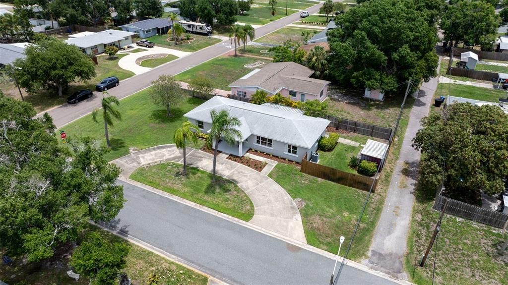 Activo con contrato: $450,000 (3 camas, 2 baños, 1450 Pies cuadrados)