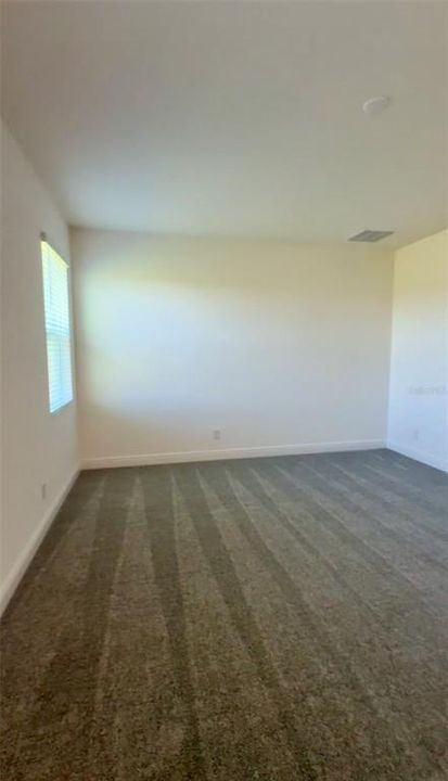 For Rent: $3,000 (4 beds, 2 baths, 2174 Square Feet)