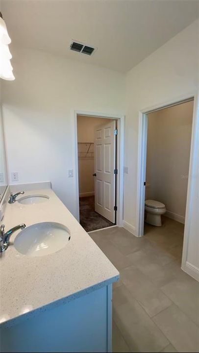 For Rent: $3,000 (4 beds, 2 baths, 2174 Square Feet)