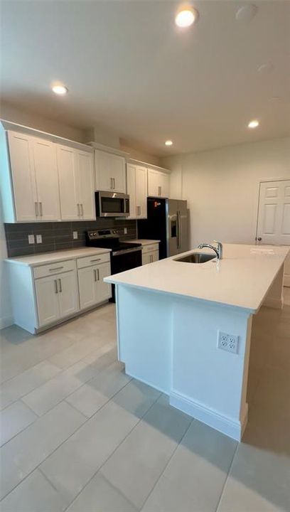 For Rent: $3,000 (4 beds, 2 baths, 2174 Square Feet)