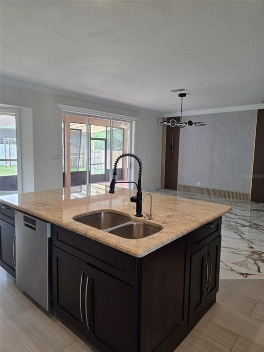 For Sale: $695,000 (4 beds, 3 baths, 3163 Square Feet)
