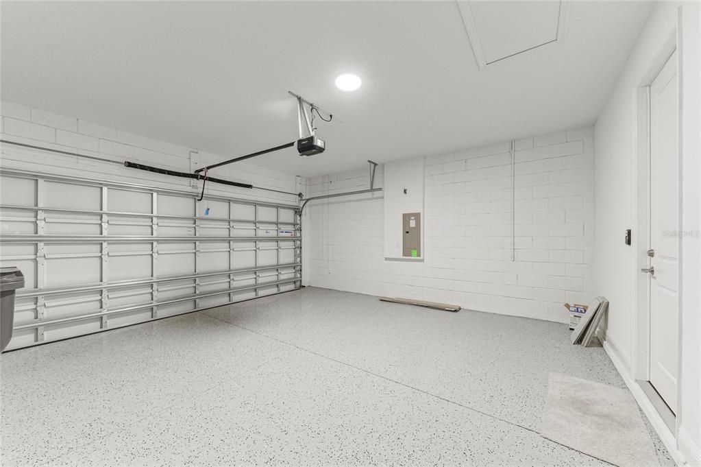 For Sale: $448,000 (2 beds, 2 baths, 1486 Square Feet)