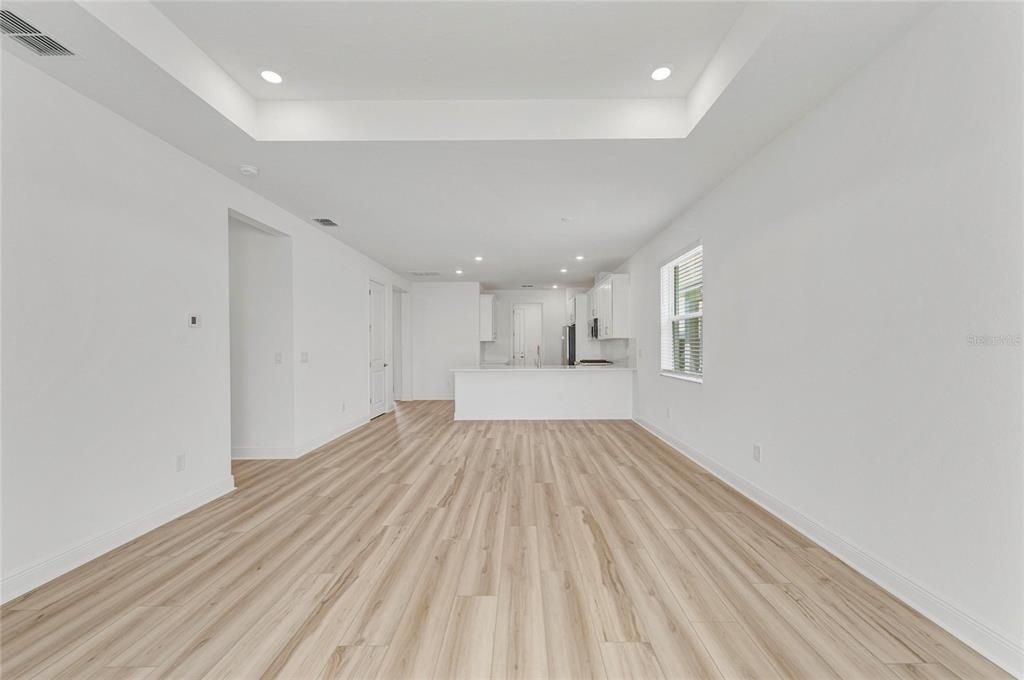 For Sale: $448,000 (2 beds, 2 baths, 1486 Square Feet)