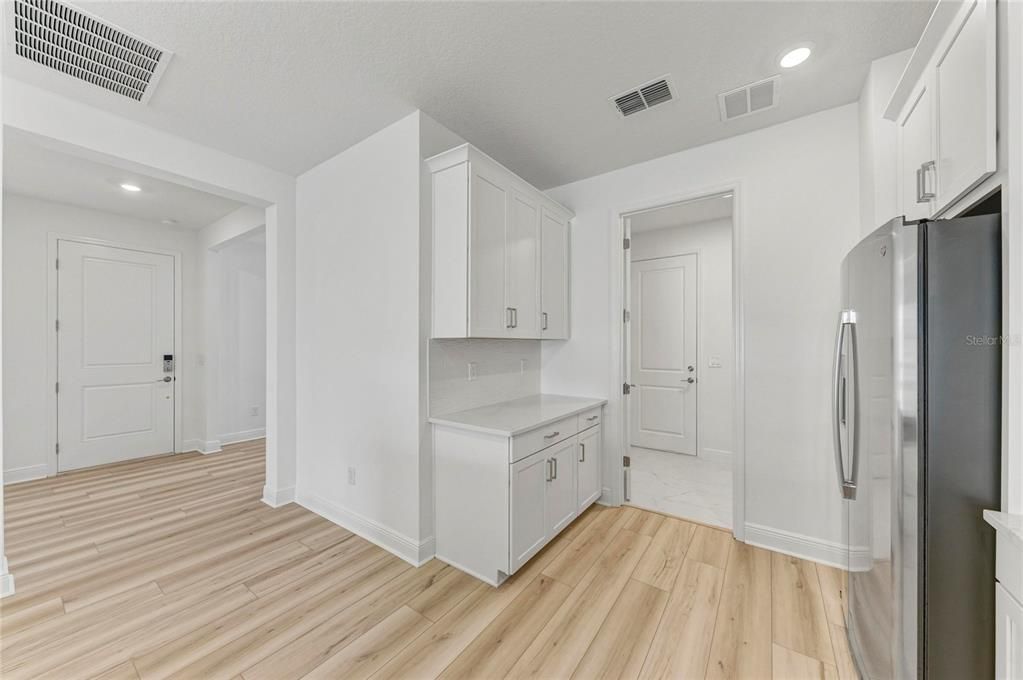 For Sale: $448,000 (2 beds, 2 baths, 1486 Square Feet)