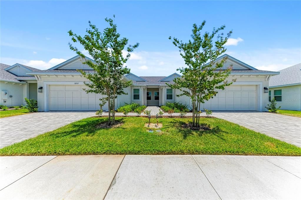 For Sale: $448,000 (2 beds, 2 baths, 1486 Square Feet)