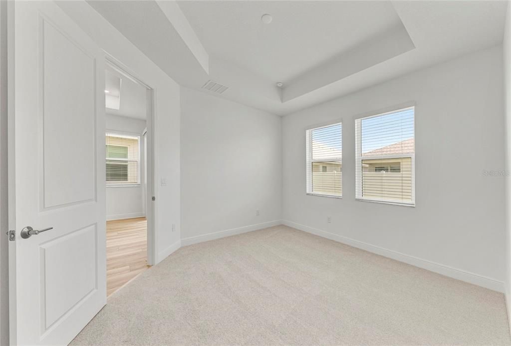 For Sale: $448,000 (2 beds, 2 baths, 1486 Square Feet)