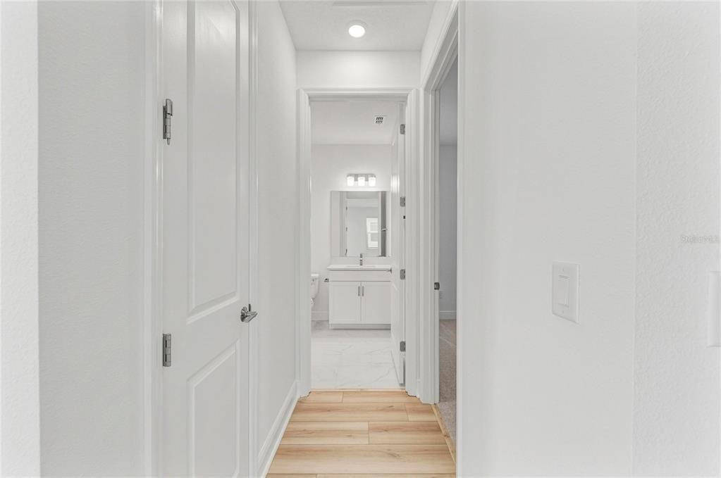 For Sale: $448,000 (2 beds, 2 baths, 1486 Square Feet)