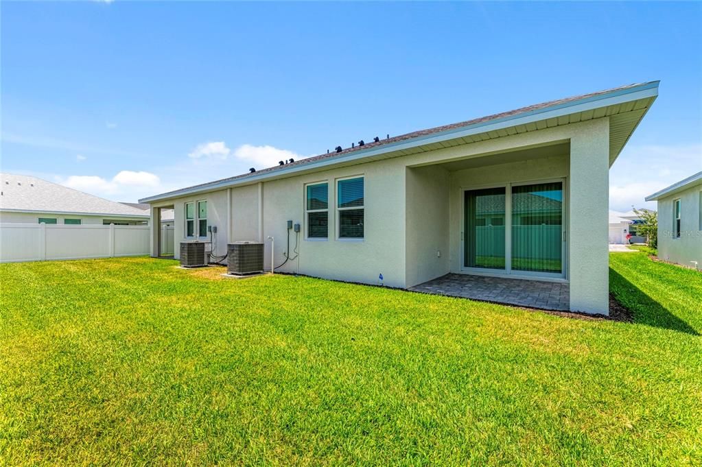For Sale: $448,000 (2 beds, 2 baths, 1486 Square Feet)