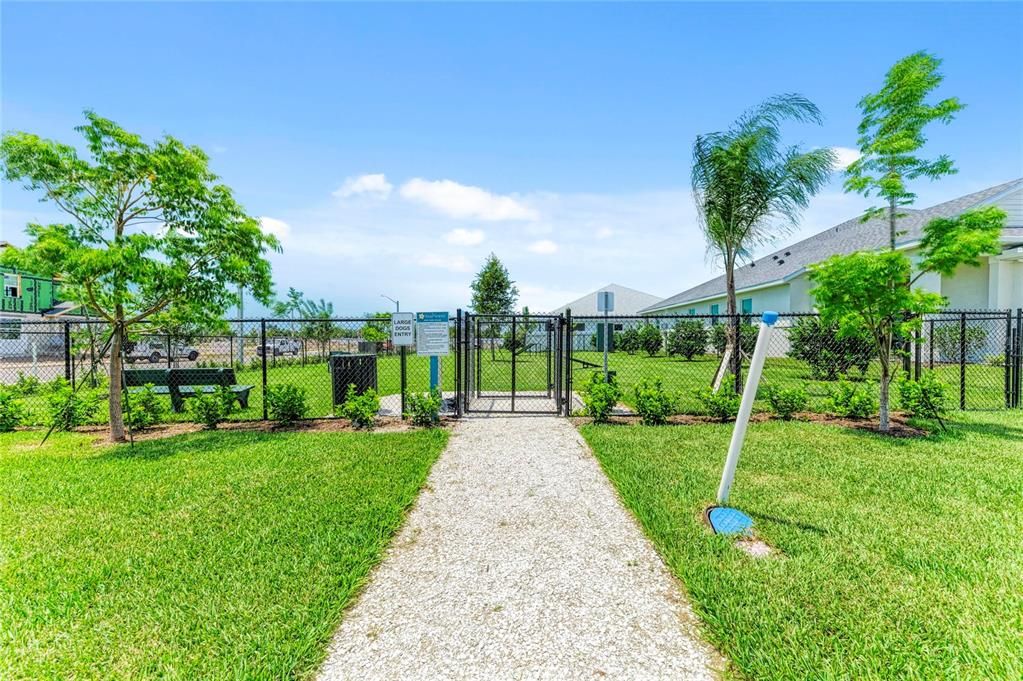 For Sale: $448,000 (2 beds, 2 baths, 1486 Square Feet)
