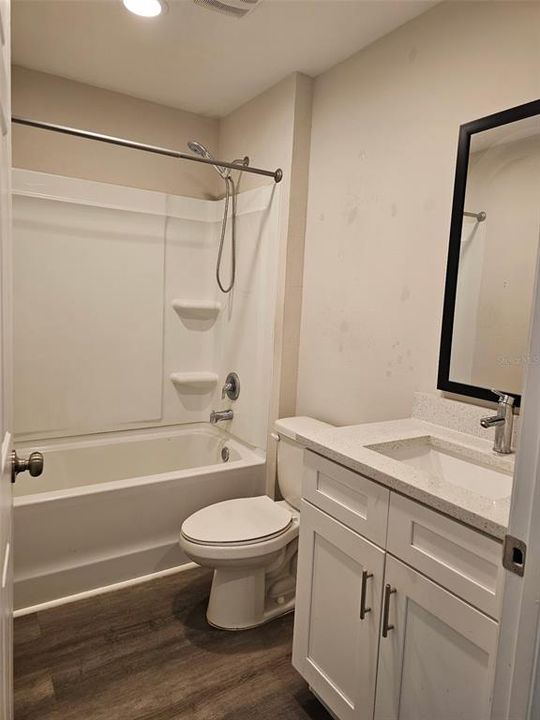 En Venta: $249,000 (3 camas, 2 baños, 1368 Pies cuadrados)