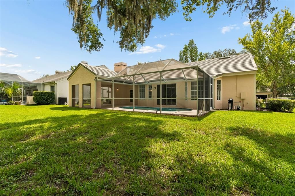 На продажу: $539,900 (4 спален, 2 ванн, 1985 Квадратных фут)